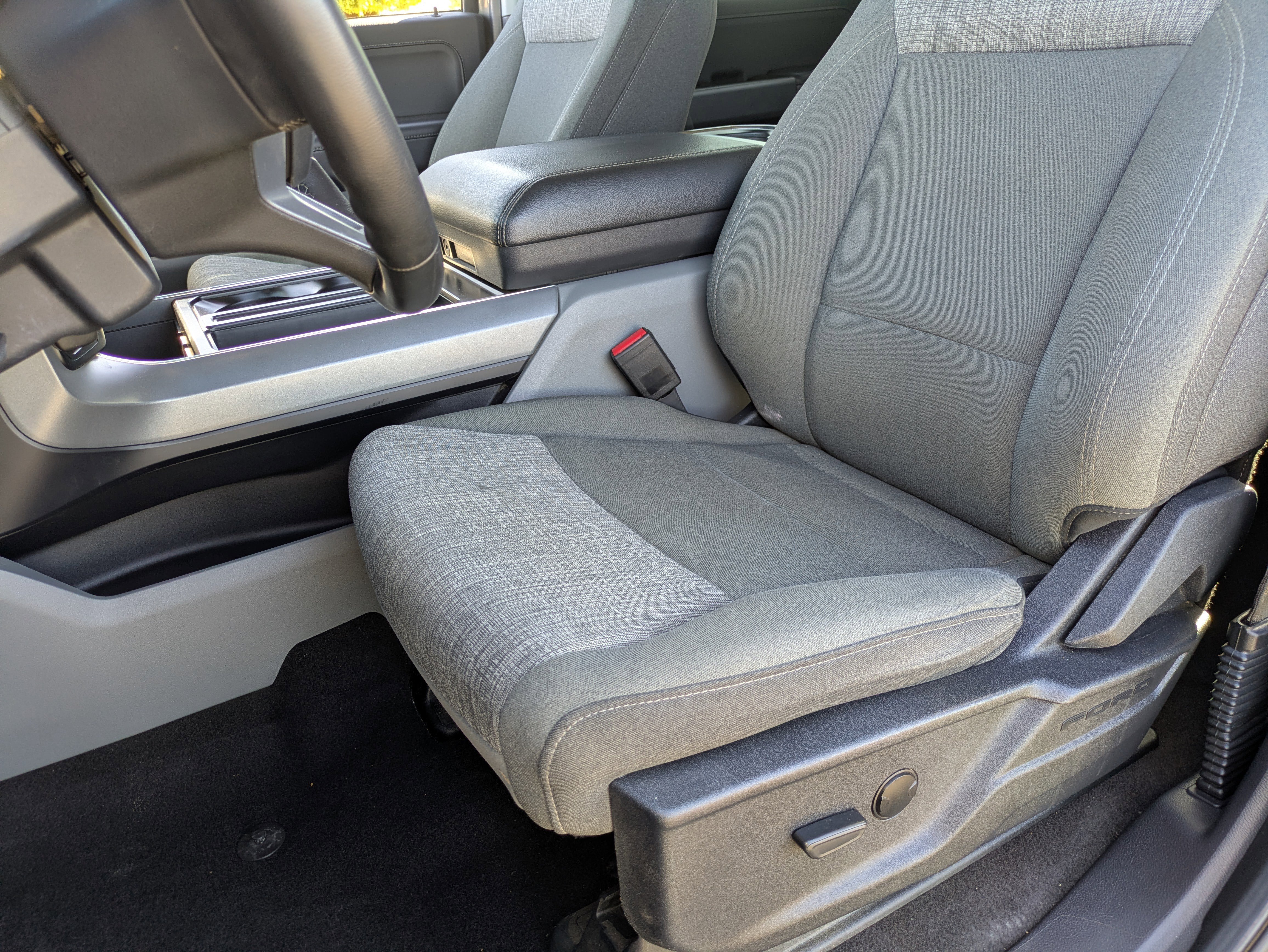 Used 2023 Ford F150 XLT w/ Equipment Group 301A Mid image 15