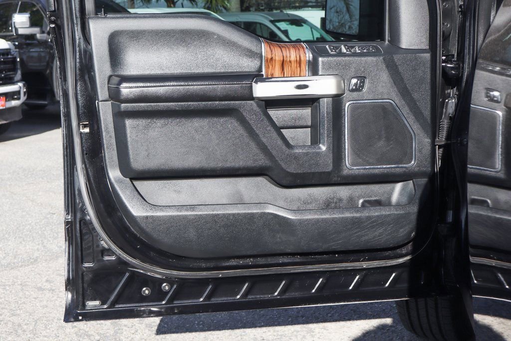 Used 2018 Ford F150 Lariat w/ Equipment Group 502A Luxury image 17