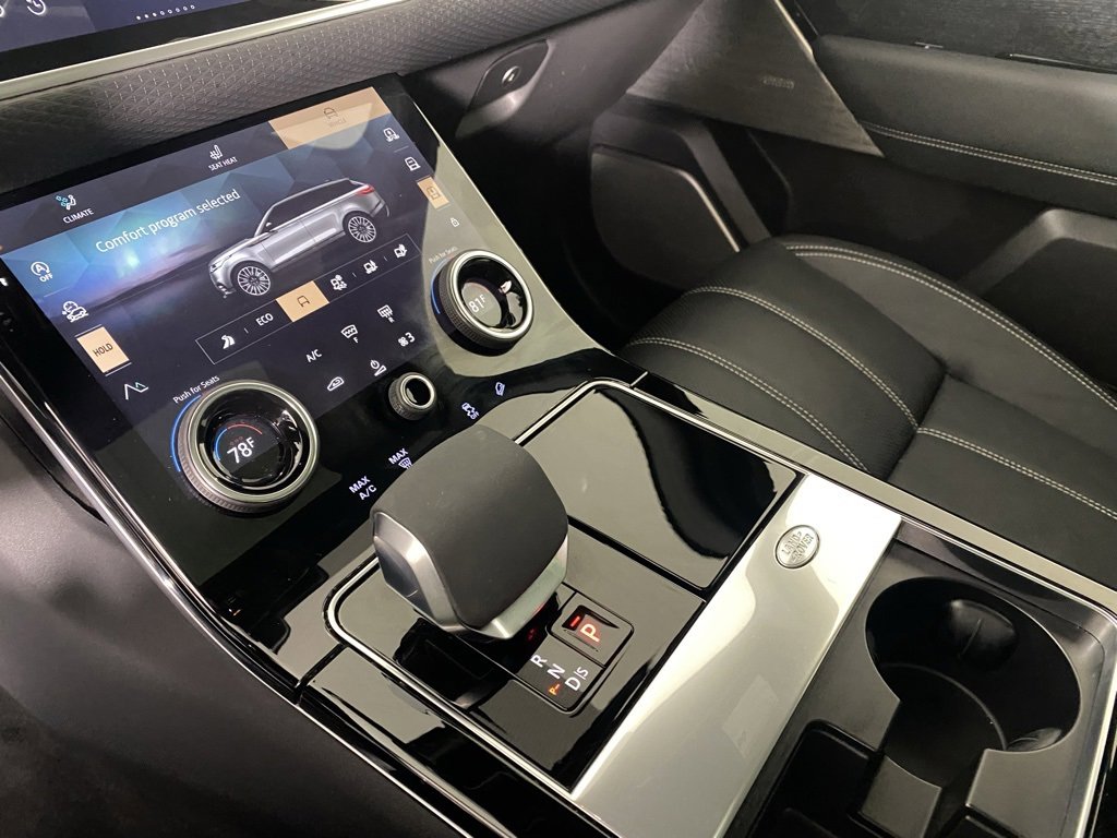 Used 2022 Land Rover Range Rover Velar R-Dynamic S image 23