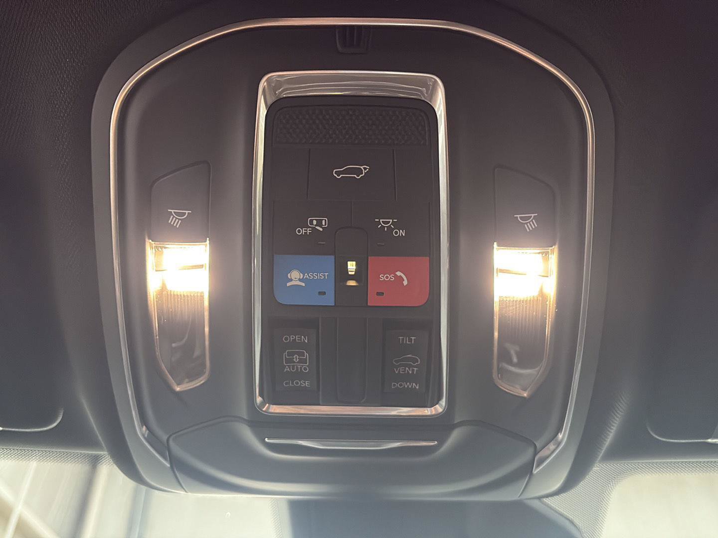 New 2026 Jeep Grand Cherokee Altitude AWD/4WD image 20