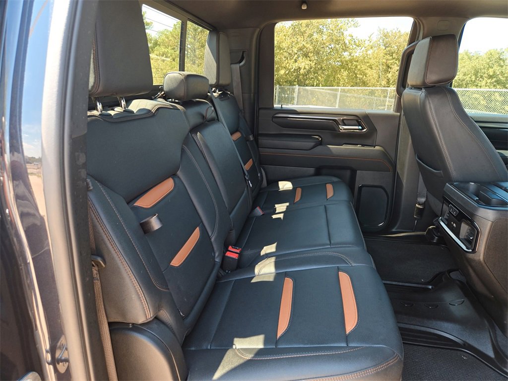 Used 2024 GMC Sierra 2500 AT4 w/ AT4 Premium Plus Package image 31