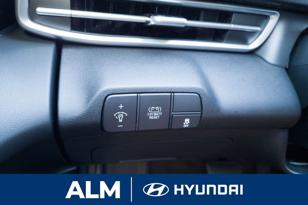 New 2026 Hyundai Elantra Hybrid FWD image 31