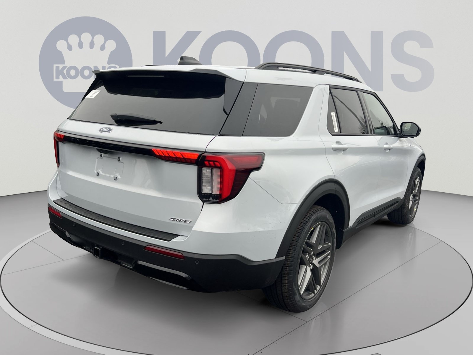 New 2026 Ford Explorer ST-Line w/ ST-Line Street Pack AWD/4WD image 11