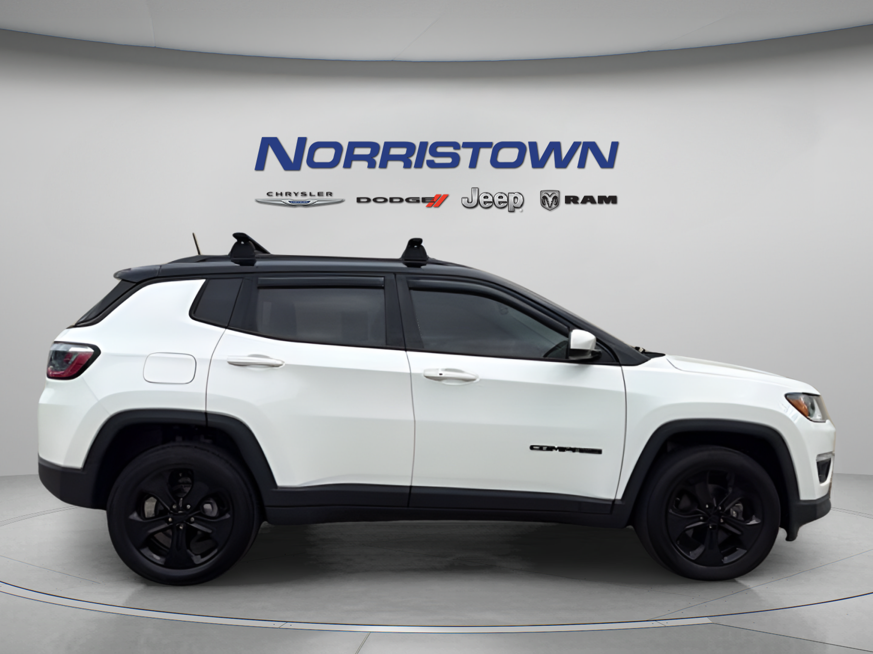 Used 2019 Jeep Compass Latitude AWD/4WD image 8