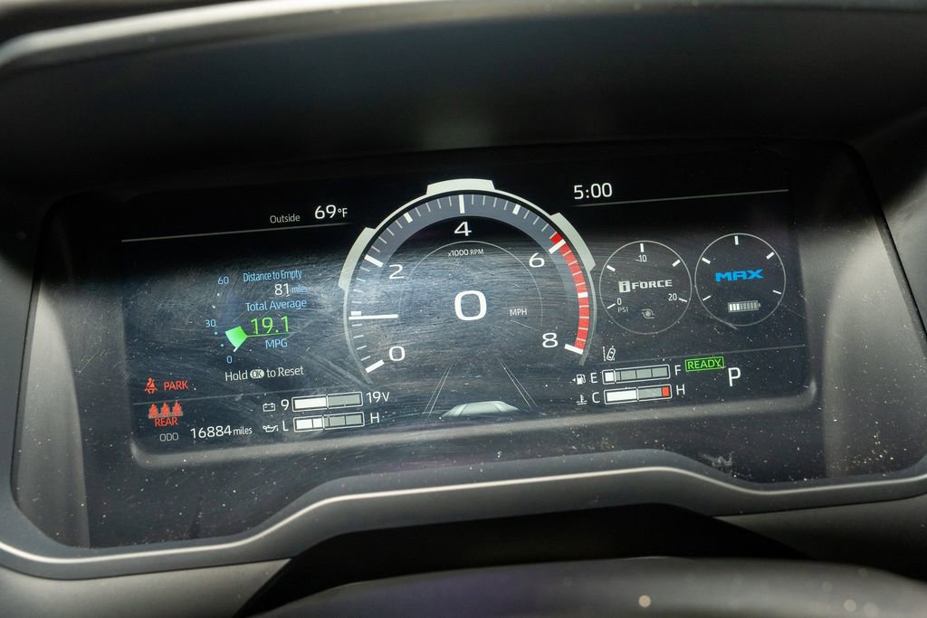 Used 2025 Toyota Tundra Platinum image 20