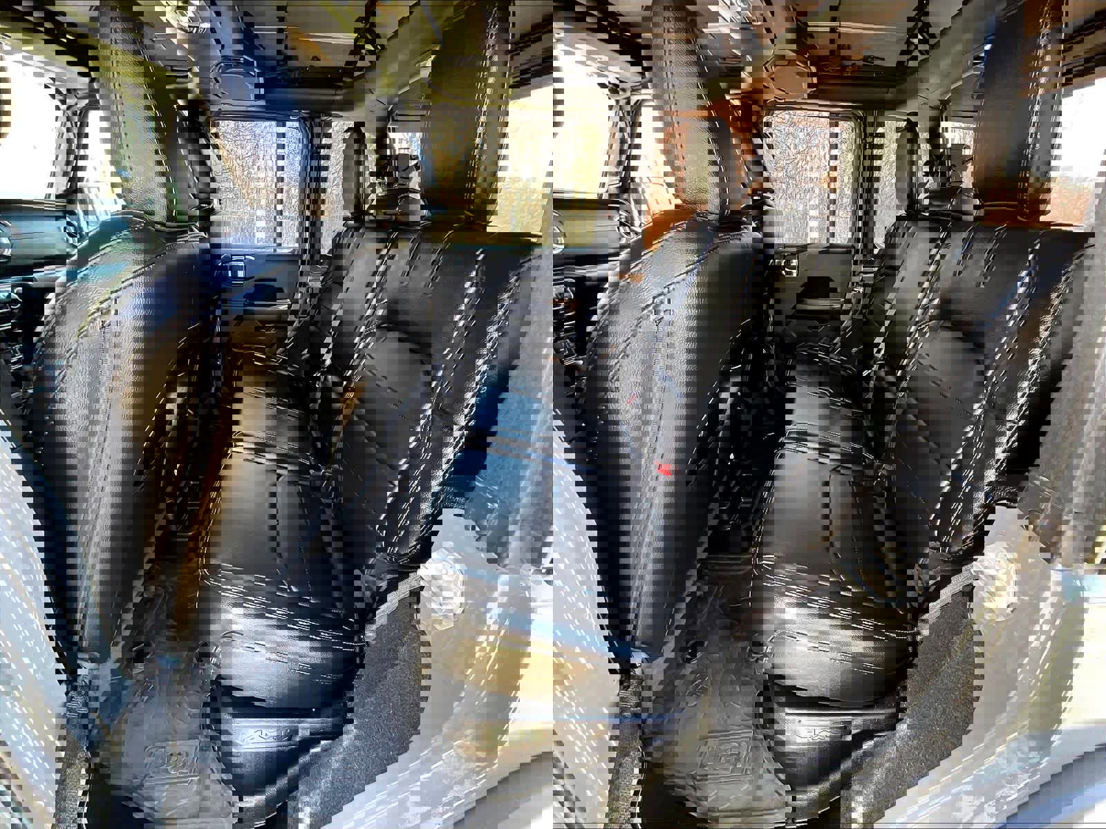 Used 2023 Jeep Wrangler Sahara w/ Cold Weather Group image 15