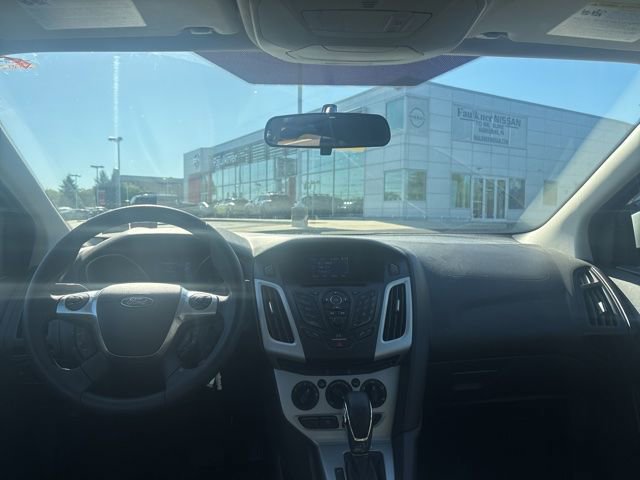 Used 2013 Ford Focus SE FWD image 19