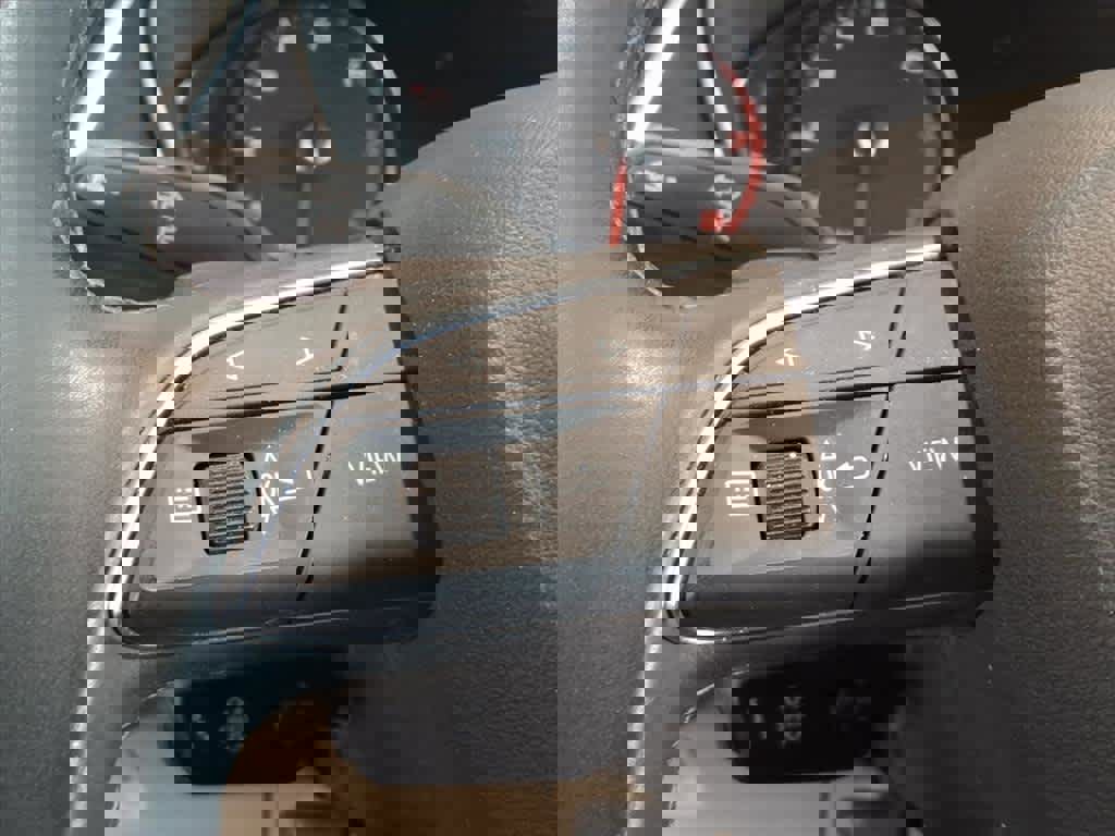 Used 2023 Audi Q5 2.0T Premium w/ Convenience Package image 15