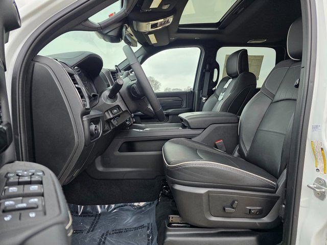 New 2025 RAM 2500 Limited AWD/4WD image 24