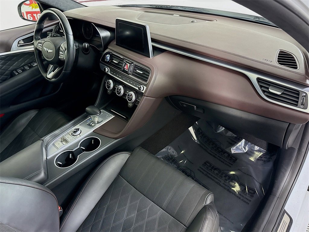 Used 2019 Genesis G70 2.0T Advanced w/ Dynamic Package image 32