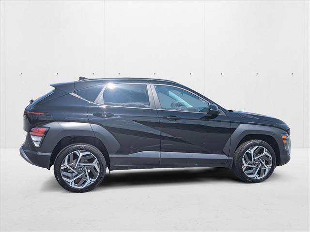 New 2026 Hyundai Kona SEL Premium image 4