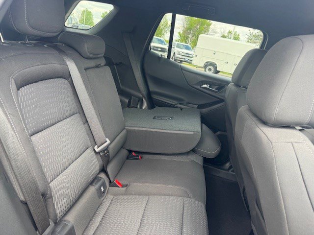 Used 2025 Chevrolet Equinox LT AWD/4WD image 34