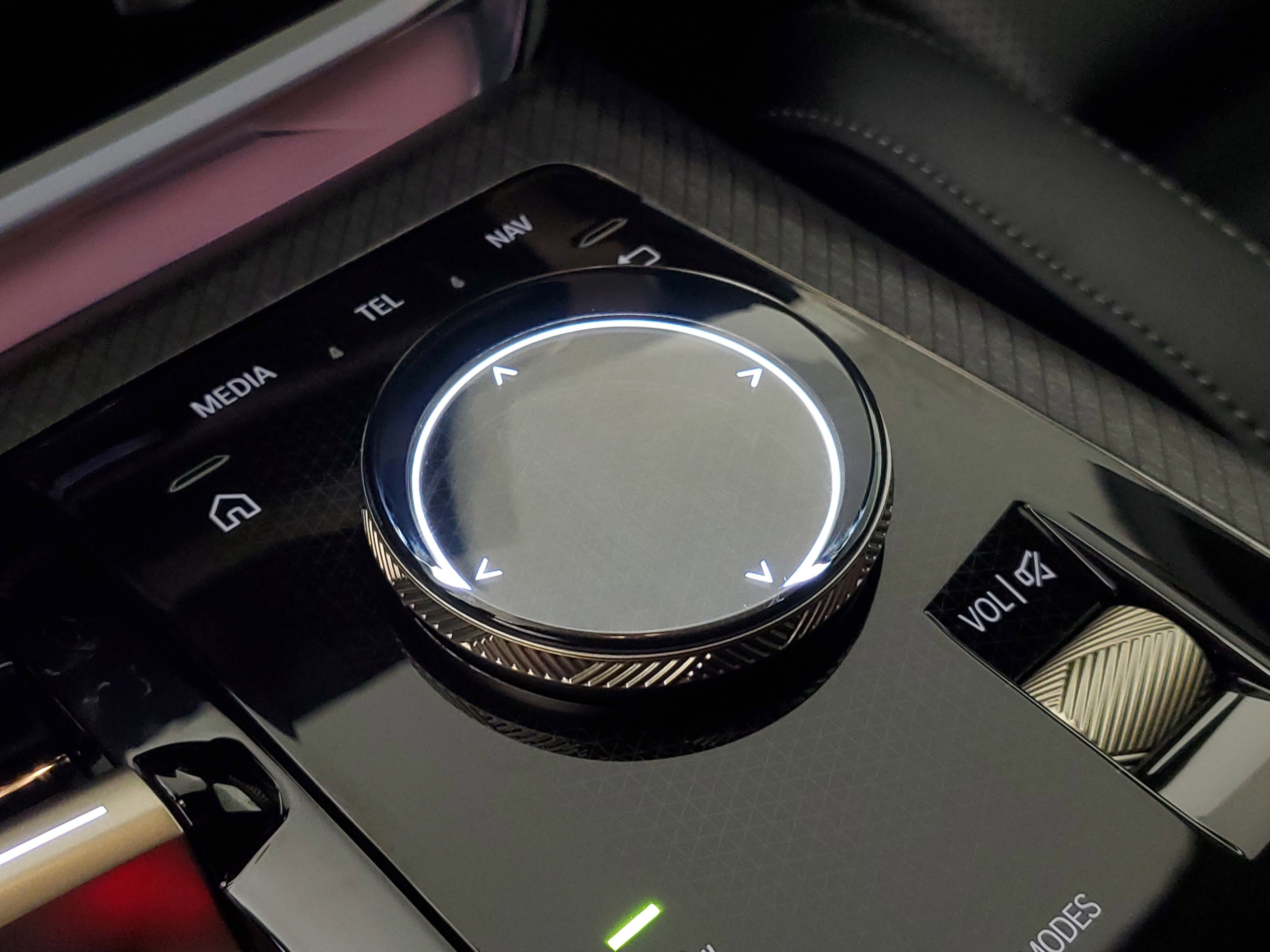 Certified 2025 BMW X3 xDrive30i w/ Premium Package image 21