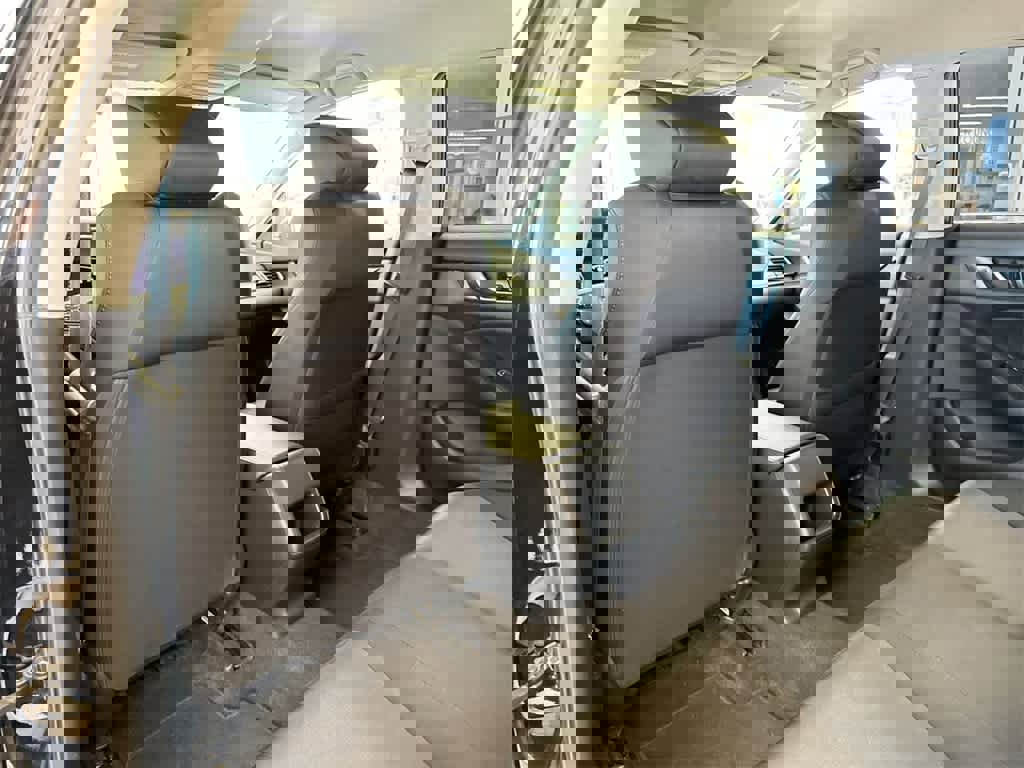 Used 2022 Honda Accord Hybrid image 19