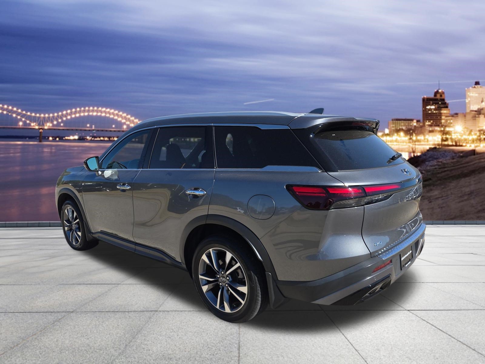 Used 2024 INFINITI QX60 Luxe w/ Cargo Package AWD/4WD image 3