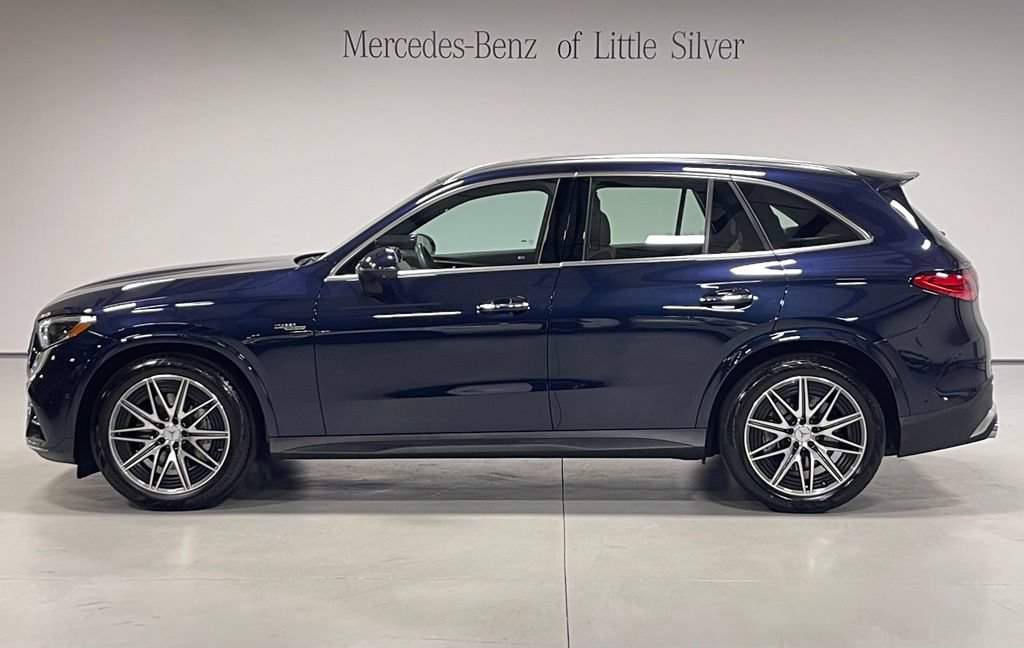 Used 2024 Mercedes-Benz GLC 43 AMG 4MATIC image 2
