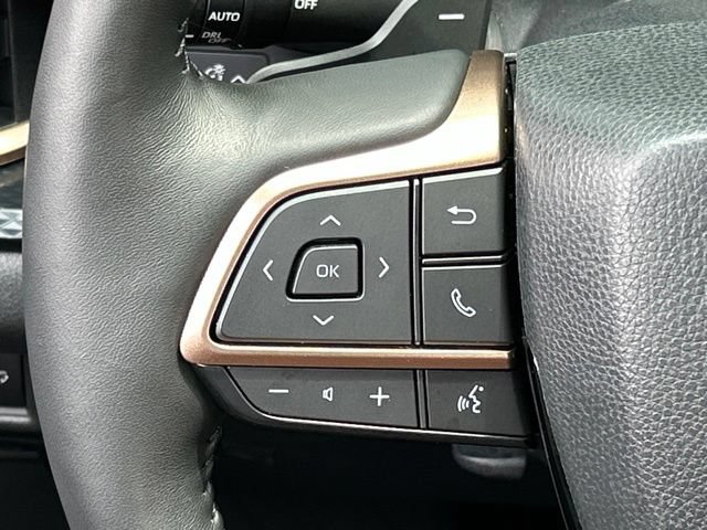 Used 2024 Toyota Grand Highlander AWD Hybrid image 60