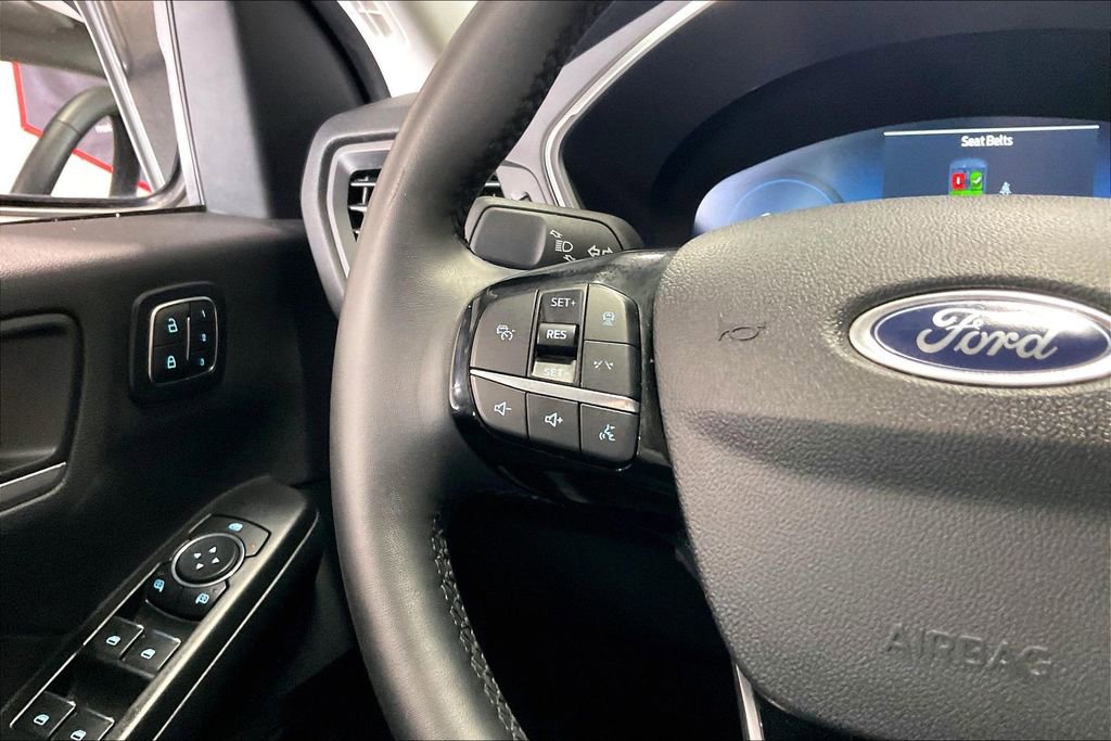Used 2025 Ford Escape Platinum AWD/4WD image 8