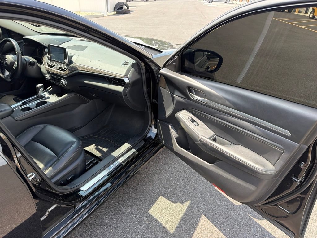 Used 2019 Nissan Altima 2.5 SL AWD/4WD image 14