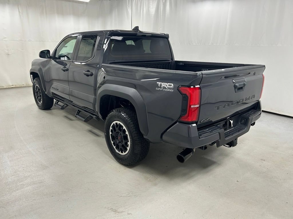 Used 2024 Toyota Tacoma TRD Off-Road AWD/4WD image 6