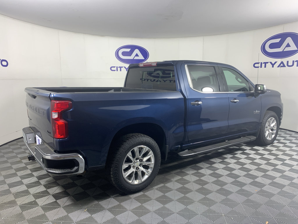 Used 2021 Chevrolet Silverado 1500 LTZ w/ LTZ Premium Package RWD image 3