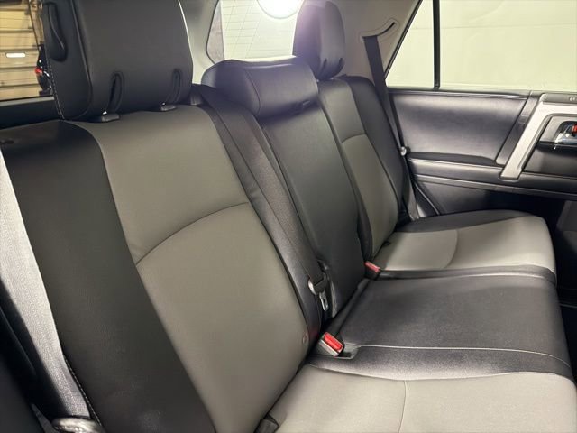 Used 2019 Toyota 4Runner SR5 Premium image 16