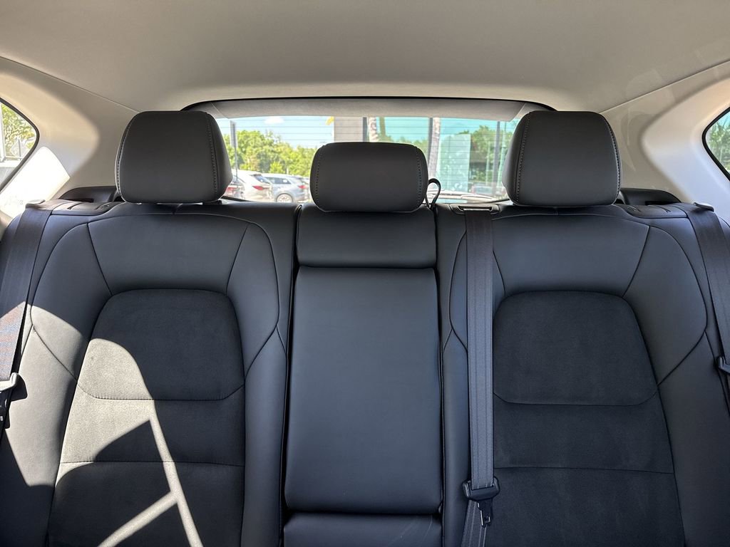 Certified 2021 MAZDA CX-5 Touring AWD/4WD image 18