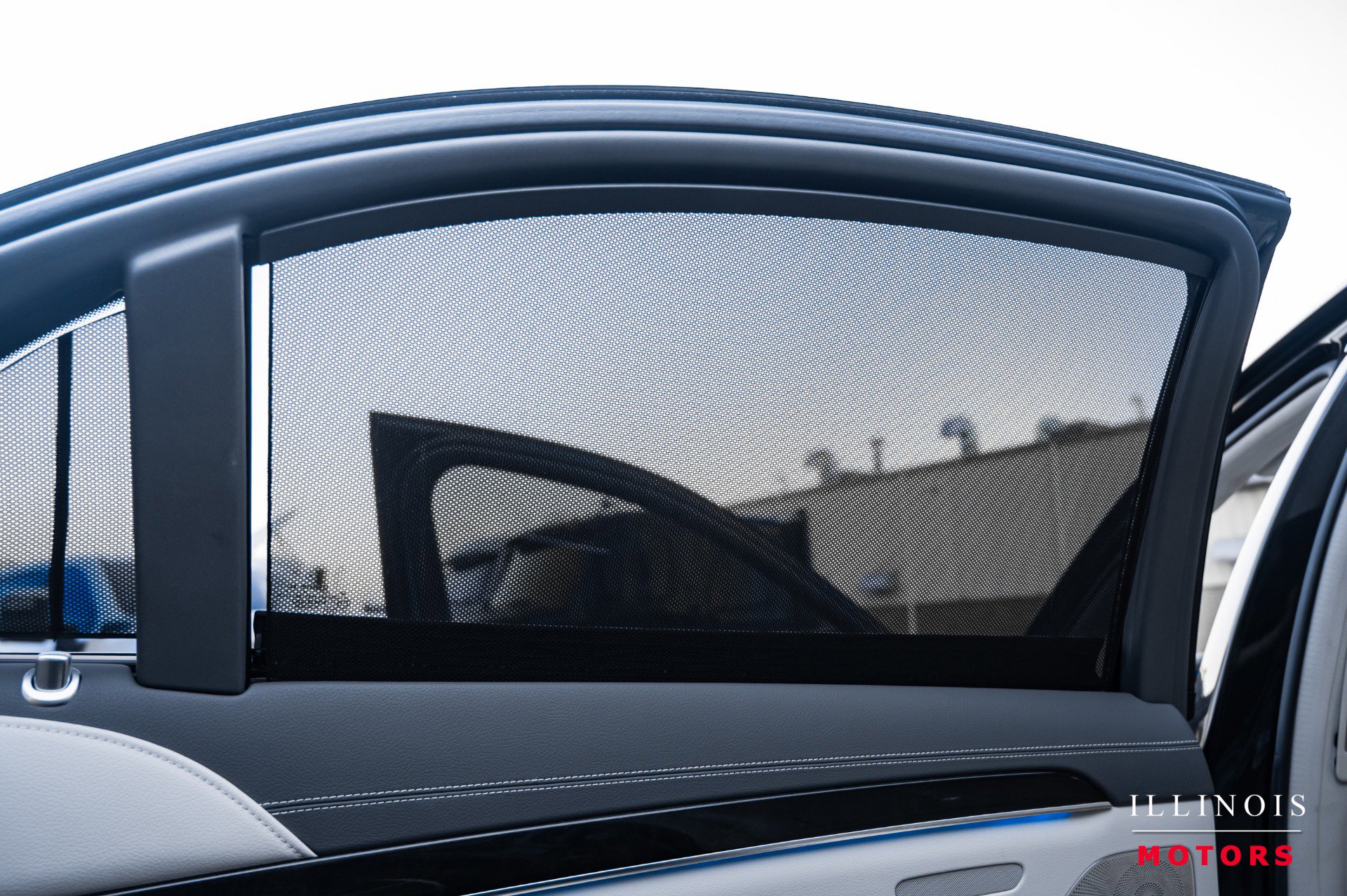 Used 2015 Mercedes-Benz S 550 Sedan w/ Premium 1 Package image 33