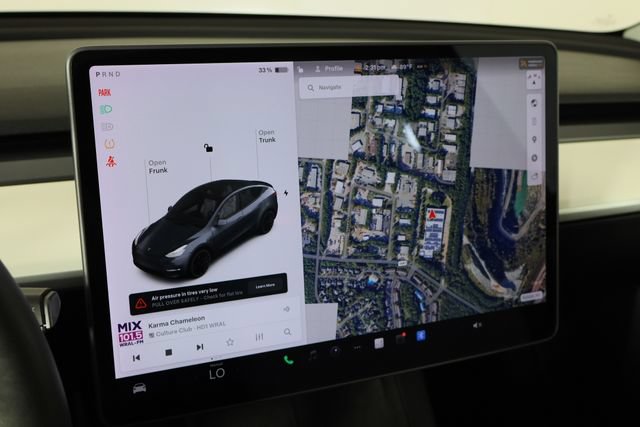 Used 2021 Tesla Model Y Long Range AWD/4WD image 38