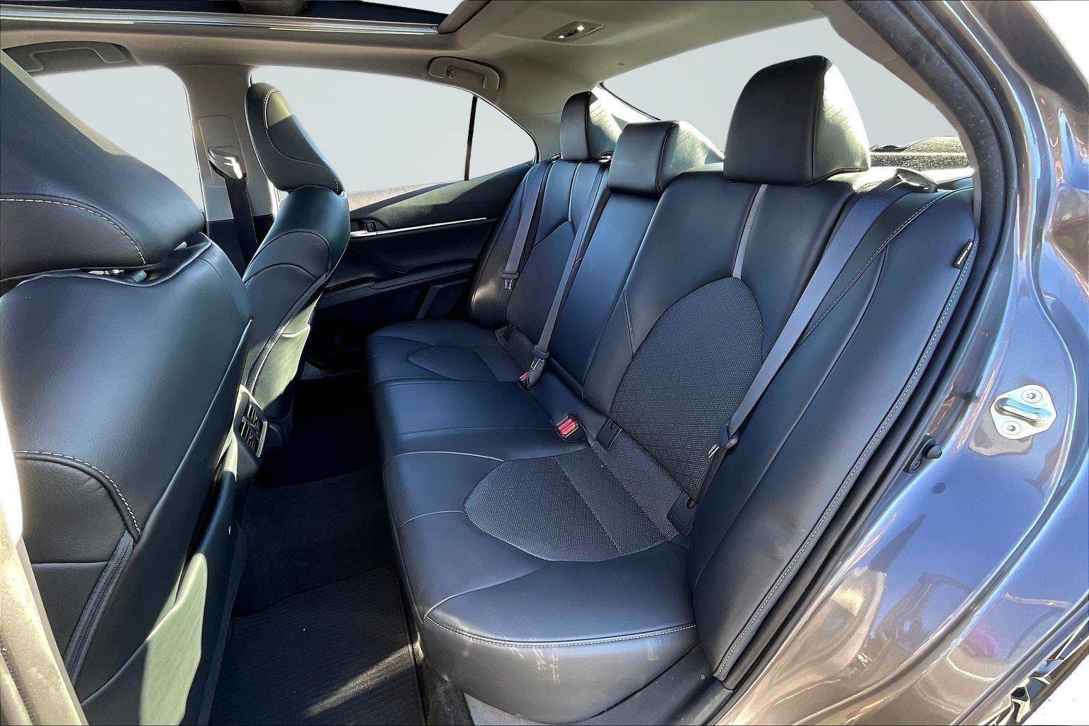 Used 2022 Toyota Camry XSE image 26