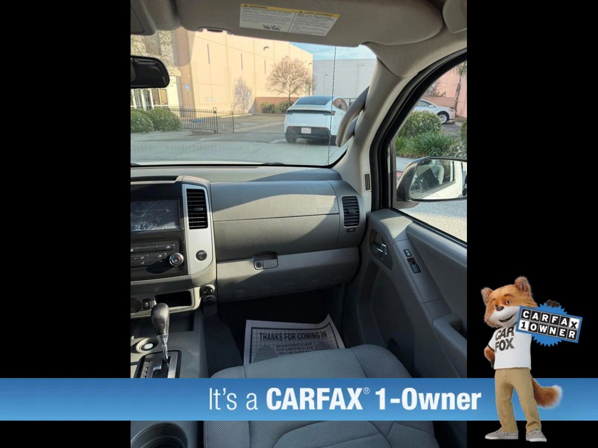 Used 2020 Nissan Frontier S w/ S Utility Package RWD image 9