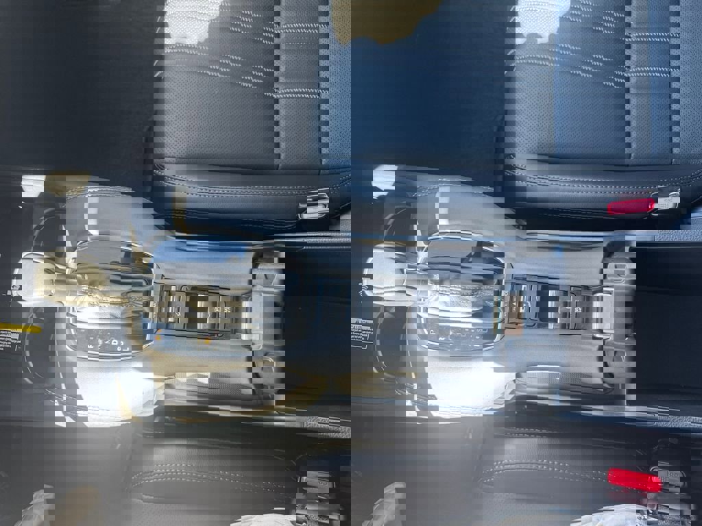 Used 2025 Honda HR-V EX-L image 23