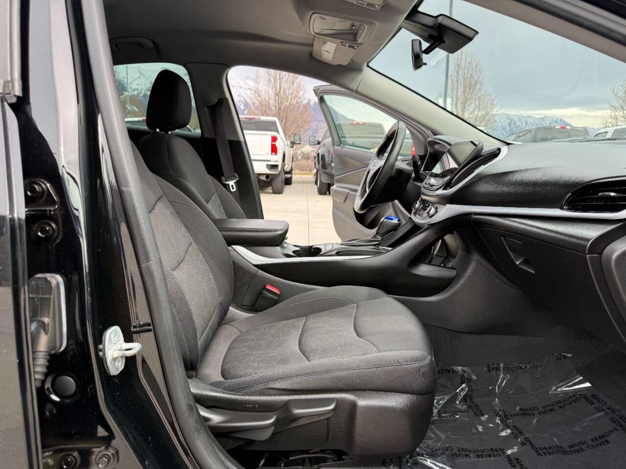 Used 2017 Chevrolet Volt LT image 22