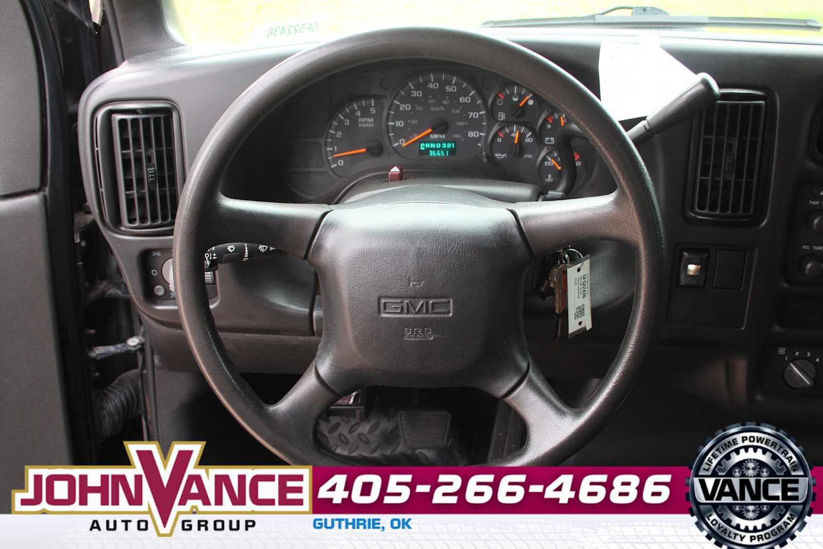 Used 2005 GMC TopKick C4500 2WD Crew Cab image 26