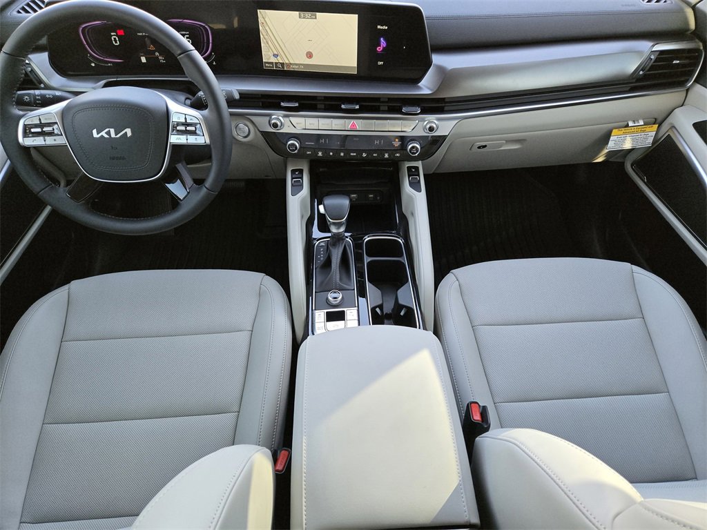 New 2025 Kia Telluride S image 19