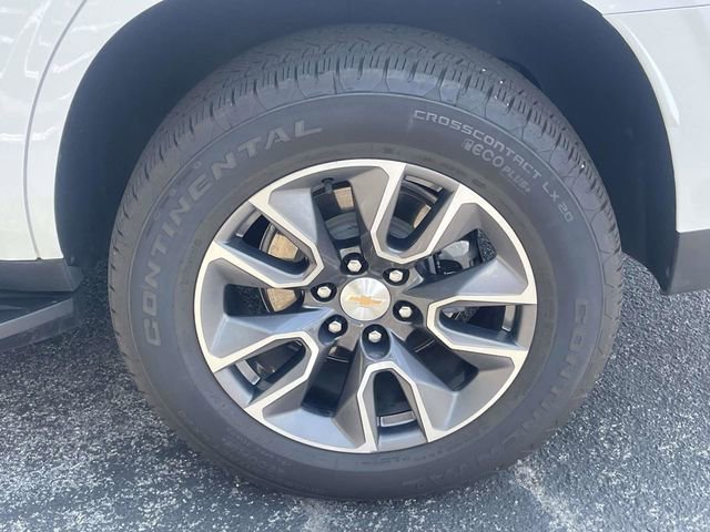 Used 2024 Chevrolet Tahoe LT w/ LT Signature Package RWD image 11