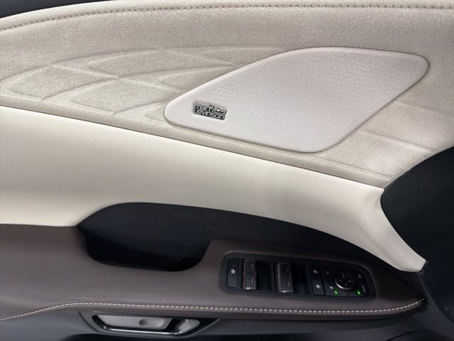 Used 2023 Lexus RX 350 AWD w/ Accessory Package (Z1) image 10