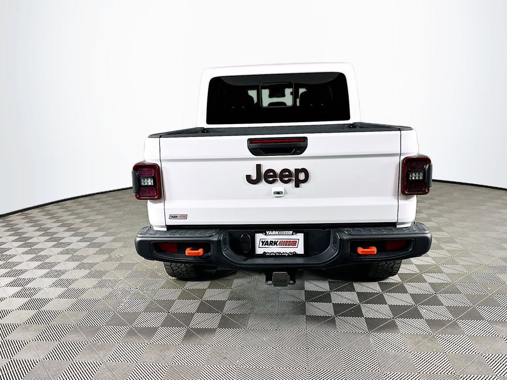 Certified 2025 Jeep Gladiator Mojave w/ Steel Bumper Group image 10