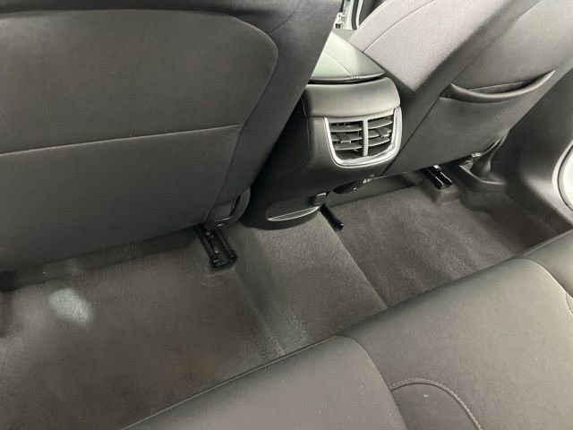 Used 2024 Chevrolet Malibu LT image 44