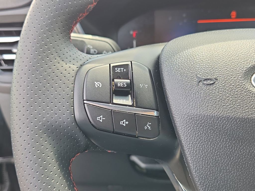 Used 2025 Ford Escape ST-Line AWD/4WD image 20