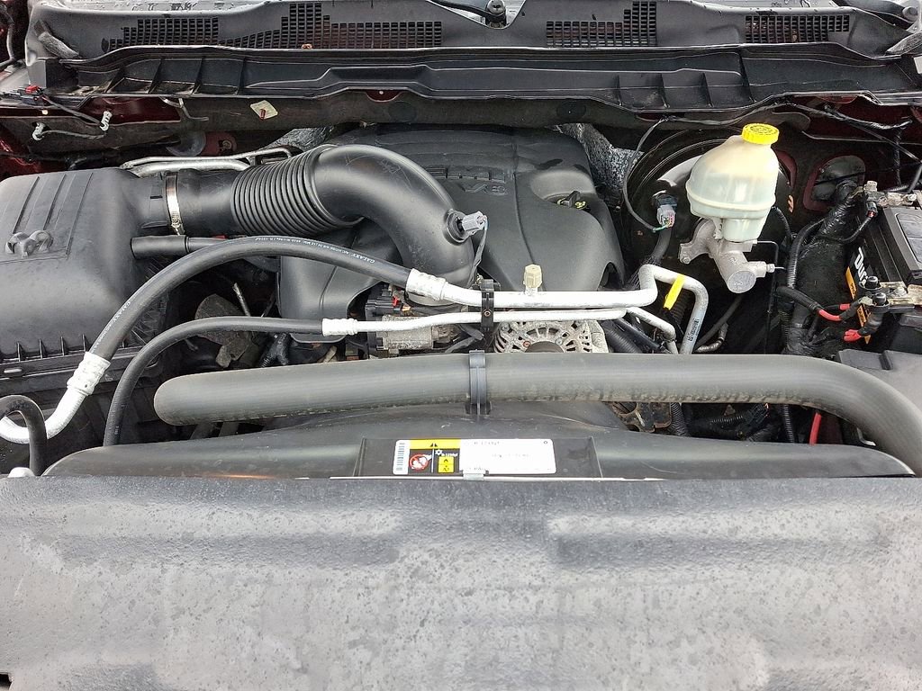 Used 2016 RAM 1500 Laramie w/ Convenience Group image 28