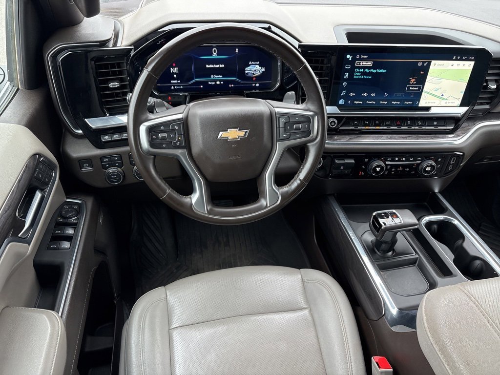 Used 2024 Chevrolet Silverado 1500 LTZ image 11