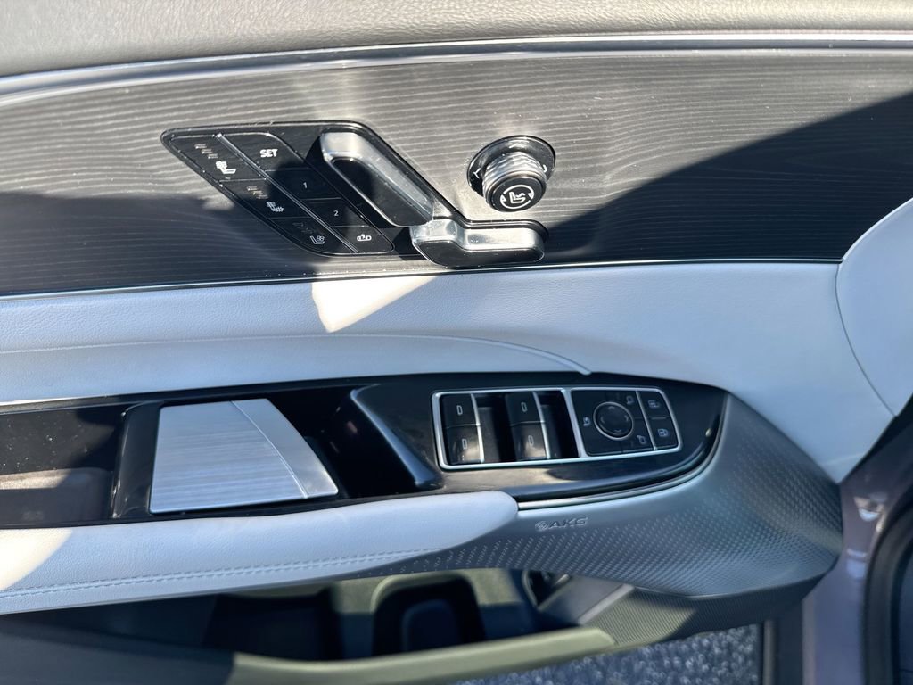 Used 2025 Cadillac Lyriq Luxury w/ LPO, Floor Liner Package image 15