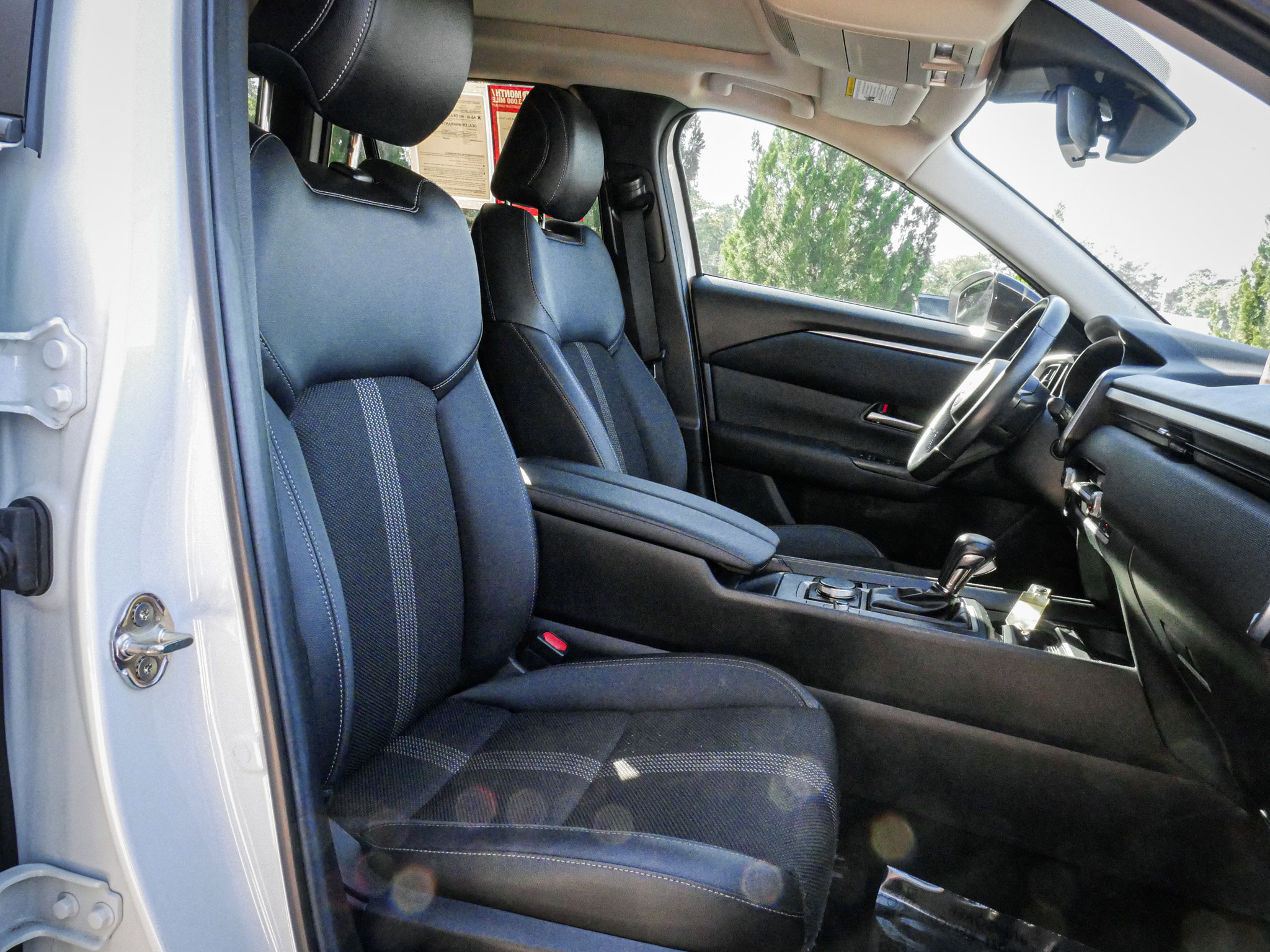 Used 2023 MAZDA CX-50 2.5 S w/ Preferred Plus Pkg image 32