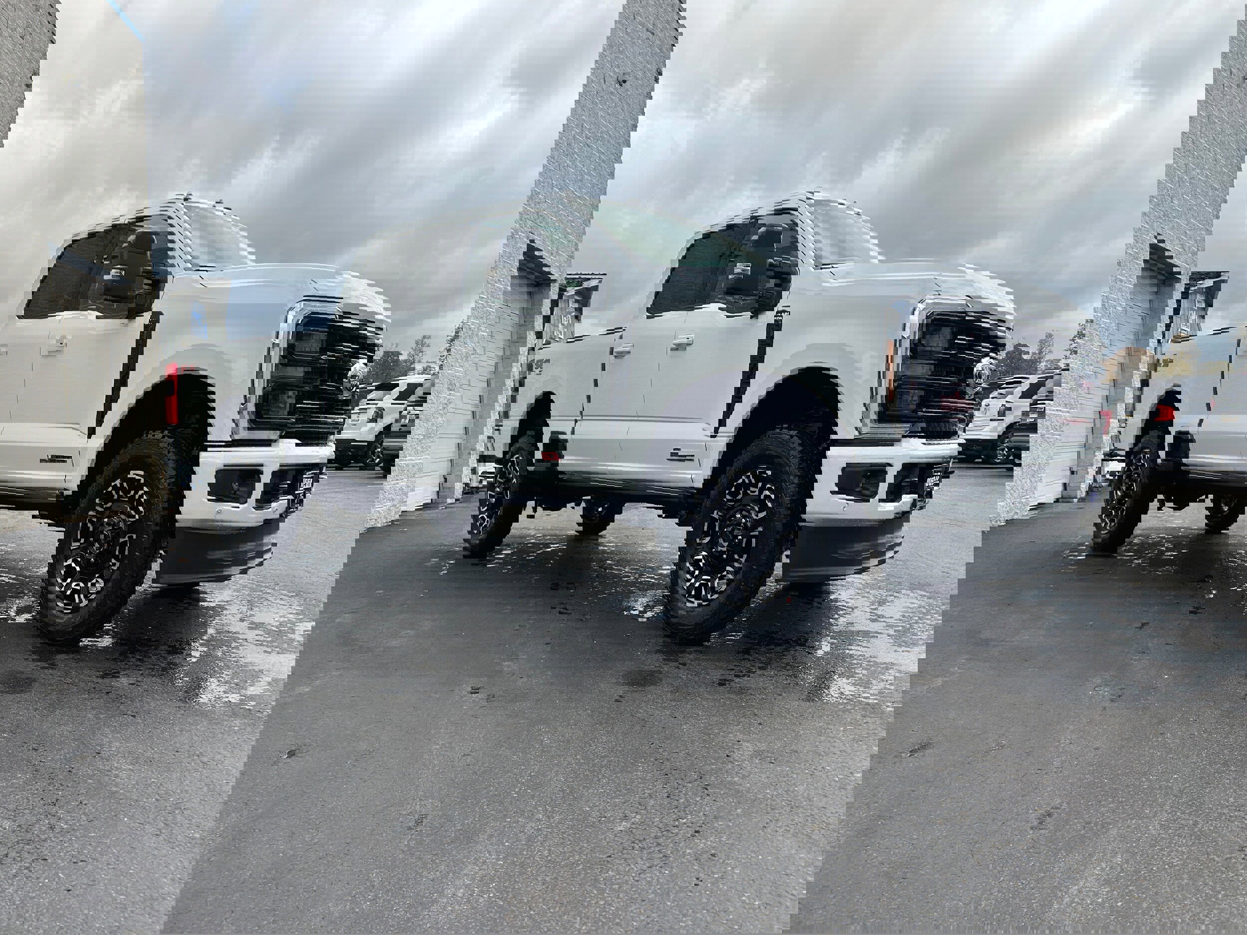 New 2026 Ford F250 Platinum image 17