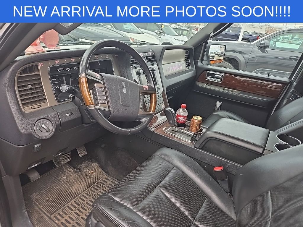 Used 2013 Lincoln Navigator 4WD w/ HD Trailer Tow Pkg image 12