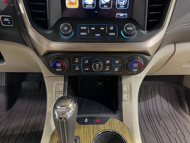 Used 2019 GMC Acadia Denali w/ Technology Package FWD image 21