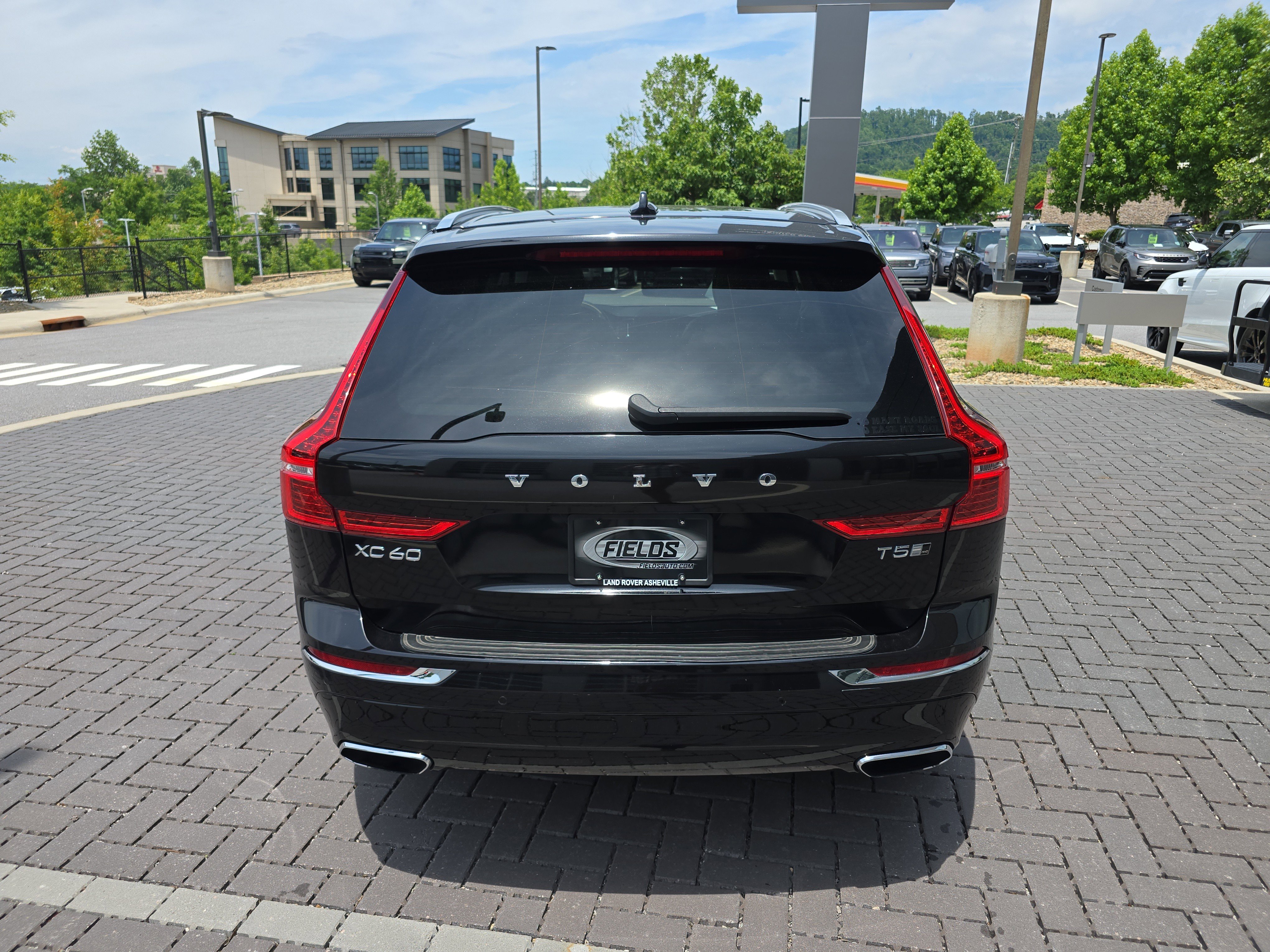 Used 2020 Volvo XC60 T5 Inscription AWD/4WD image 6