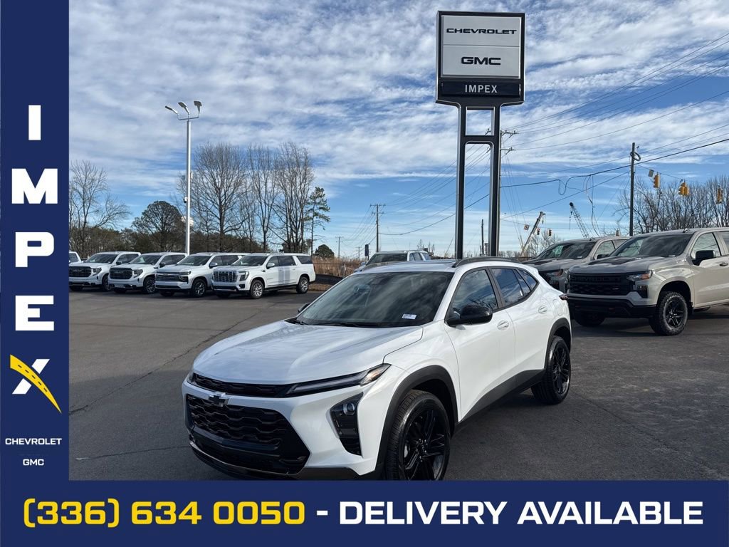 New 2026 Chevrolet Trax ACTIV w/ Sunroof Package