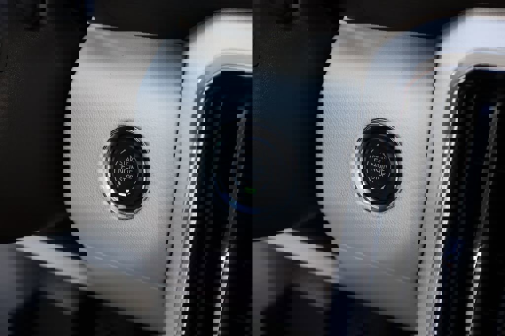 New 2026 GMC Acadia Denali w/ Super Cruise Package image 13